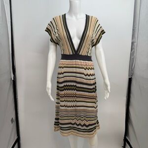 M Missoni Knit Dress Size USA 8 w Liner Deep V-Neck Short Sleeve